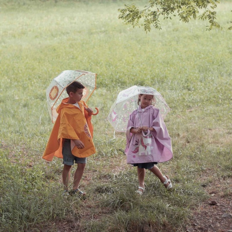 Poncho impermeabile giallo decorato con leone per bambini, facile da richiudere e da pulire